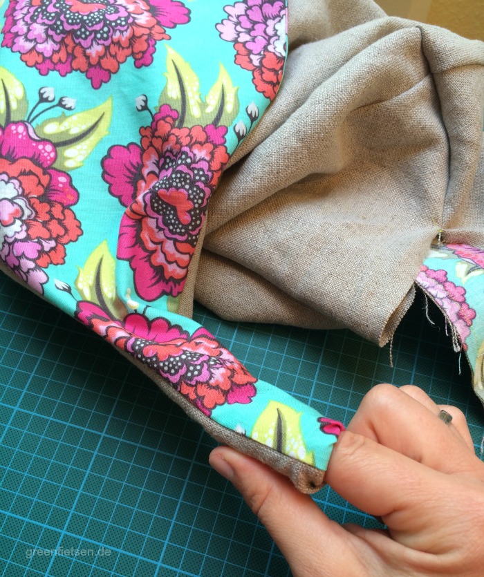 Free Tutorial | Mozzie Bag - Tasche wenden, ausformen und bügeln