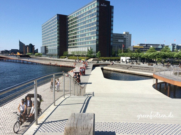 Promenade an der Kalvebod Brygge in Kopenhagen