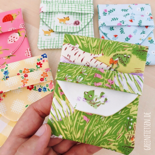 Mini-Täschchen mit Schlaufe